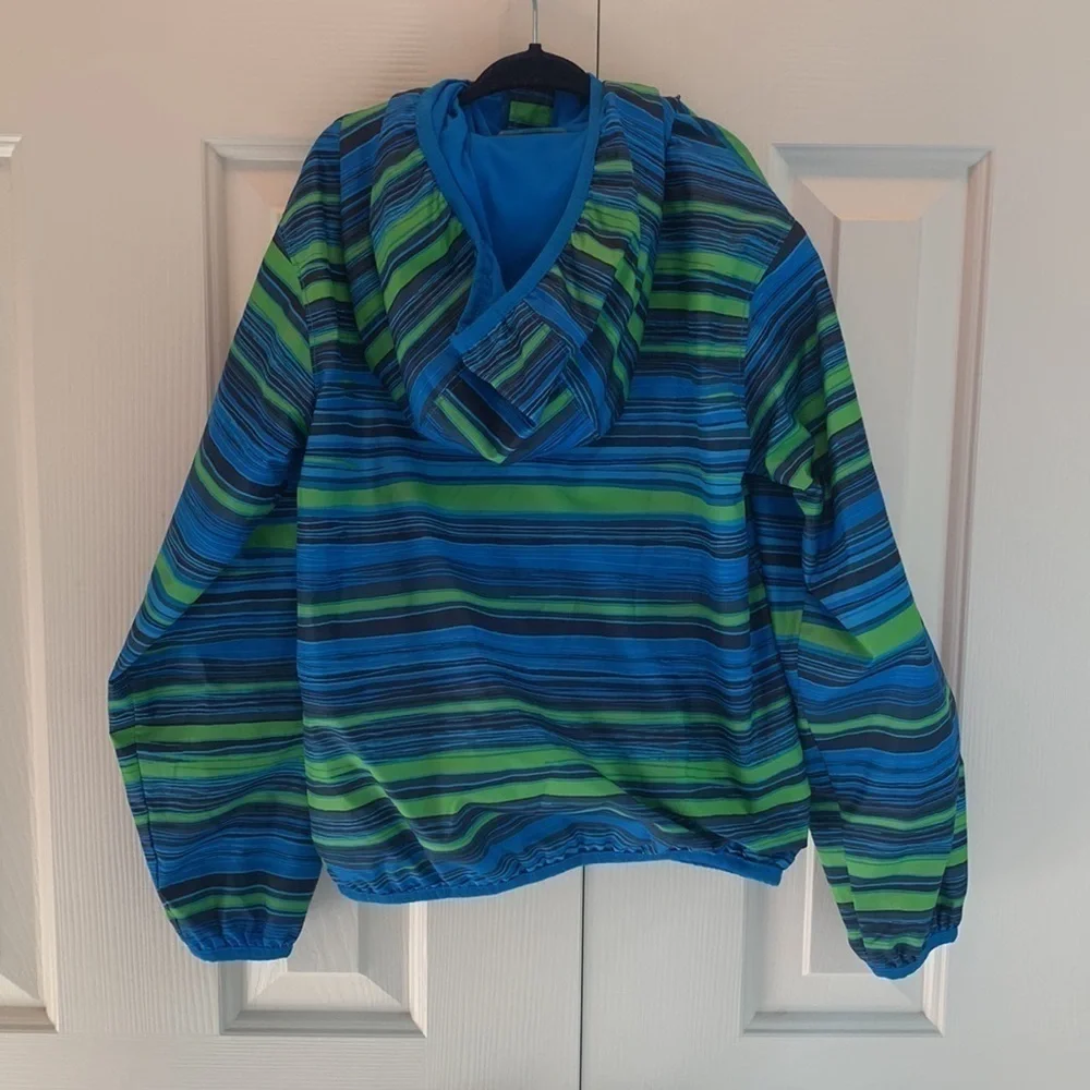 Columbia blue green